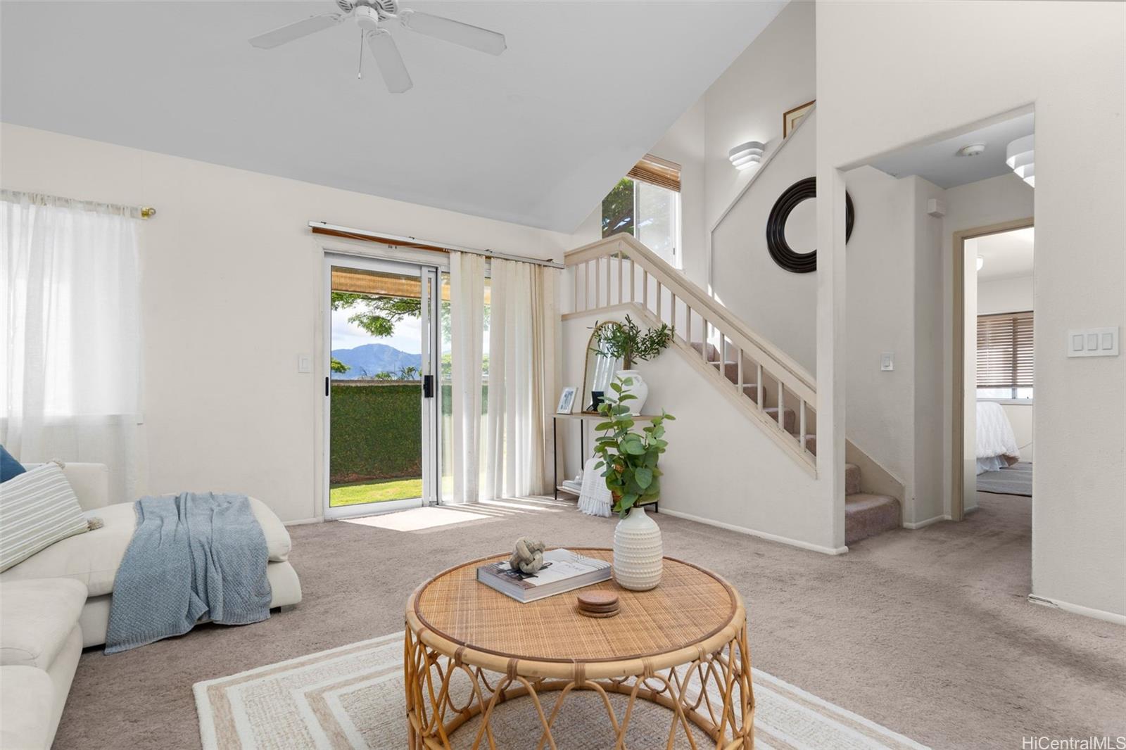 Click for more details 95-498 Mahuli Street