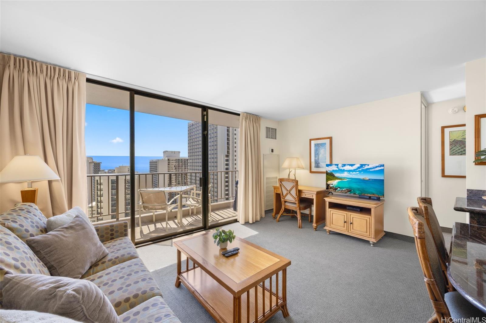 229 Paoakalani Avenue 2506-(NUC)