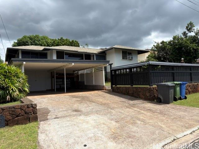 977 Puu Kula Drive