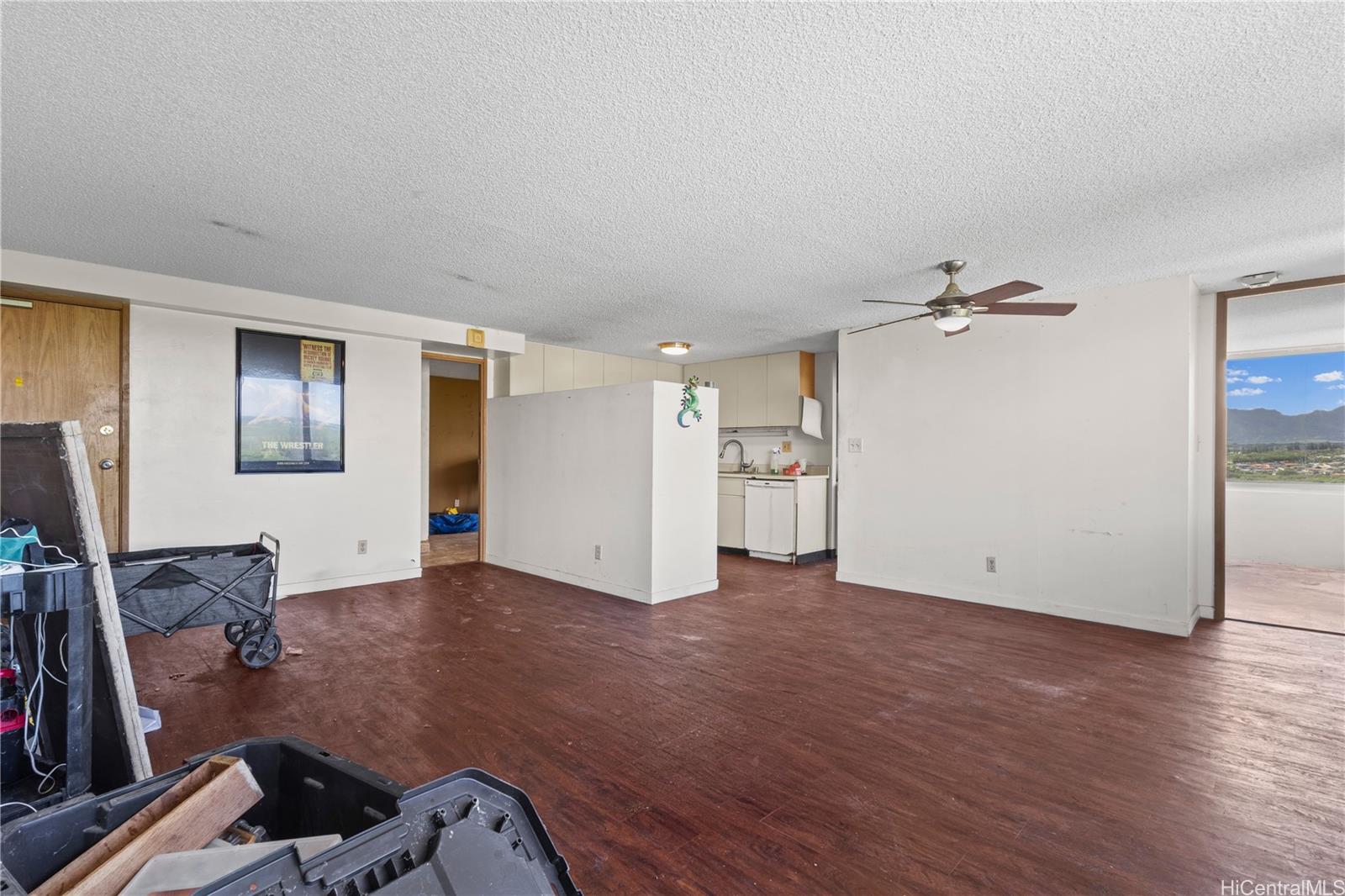 Click for more details 1060 Kamehameha Highway 1604A