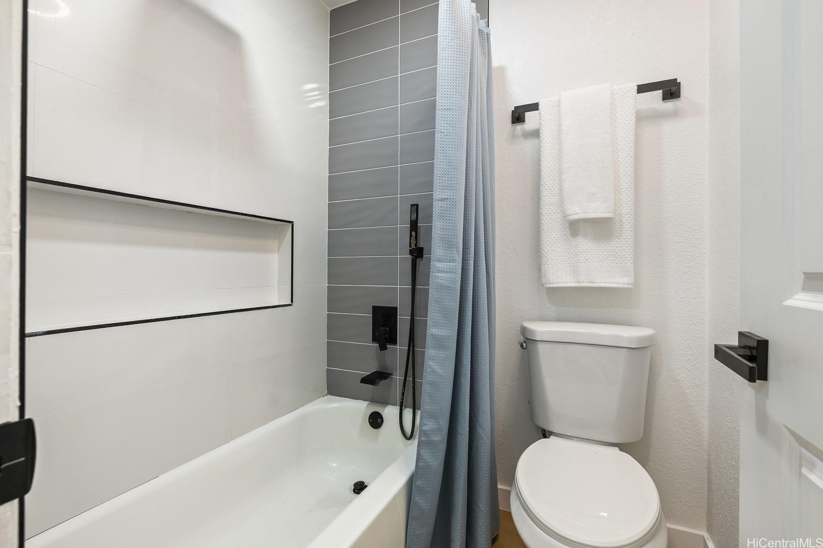 92-1331 Panana Street  Unit 51