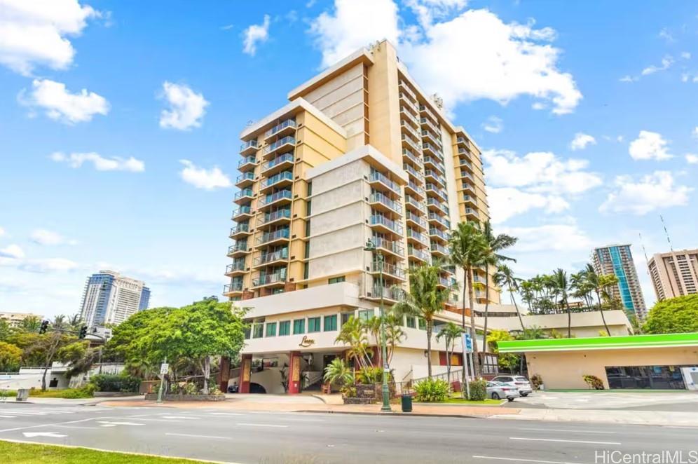 Click for more details 2045 Kalakaua Avenue 816