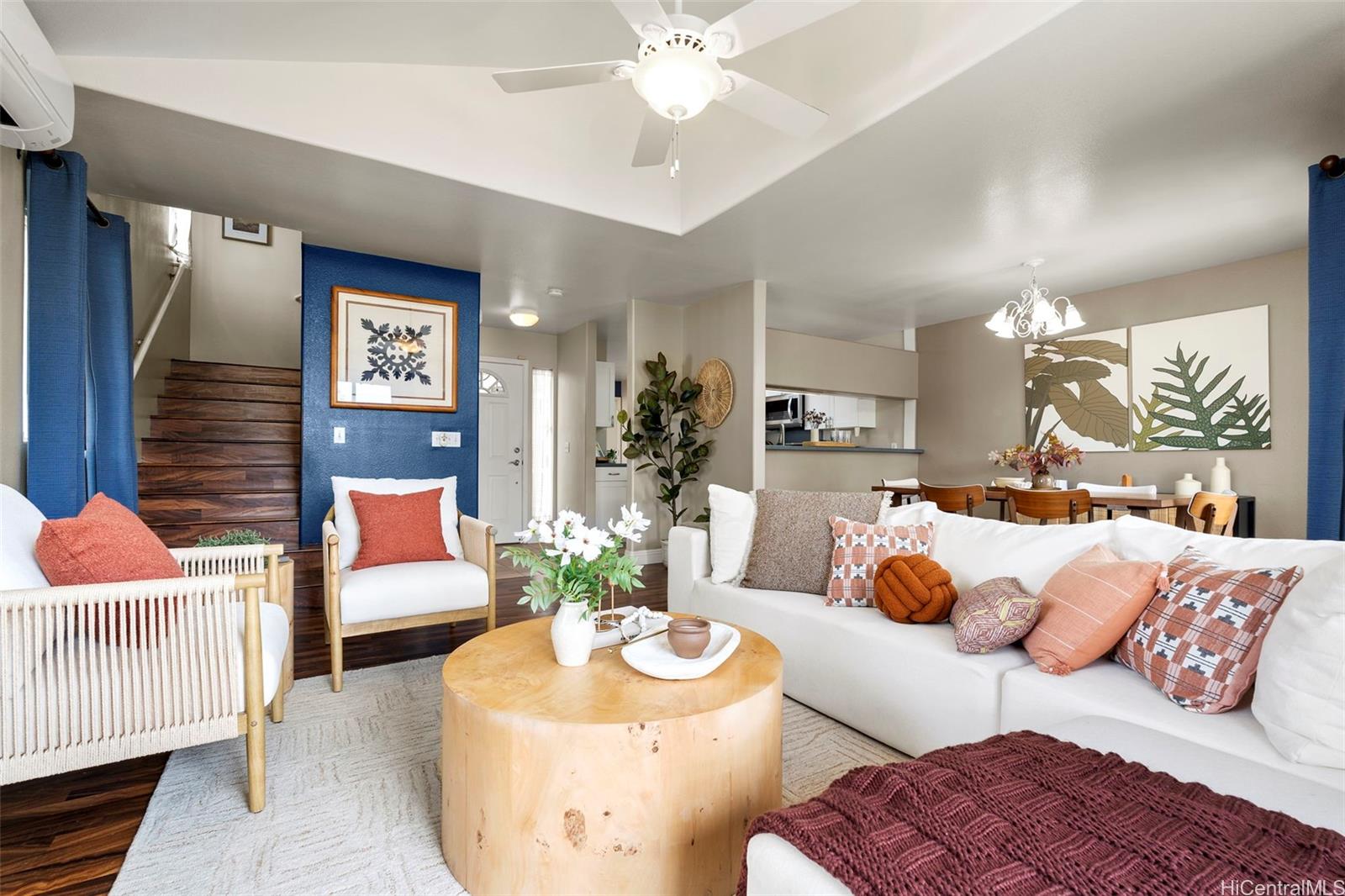 Click for more details 94-650 Lumiauau Street C4