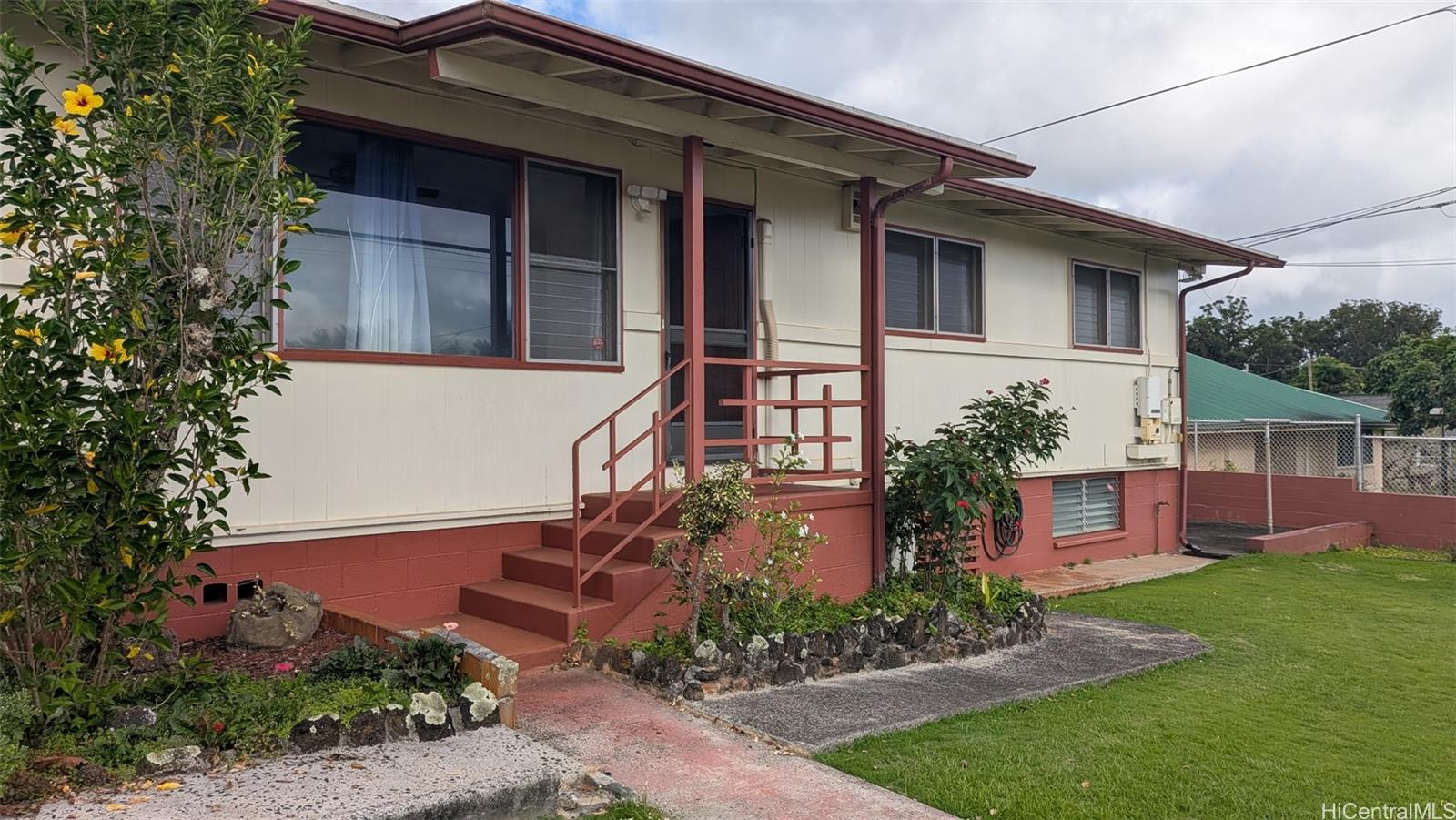 Click for more details 140 Rose Street