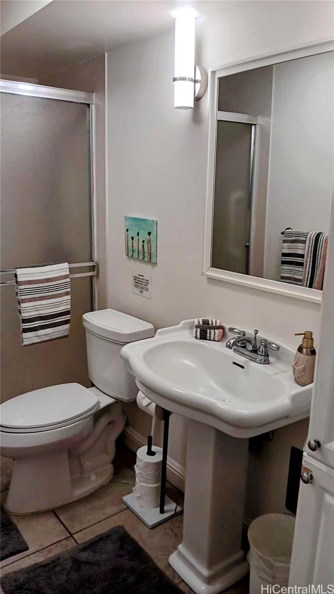 Photo 10 of 22