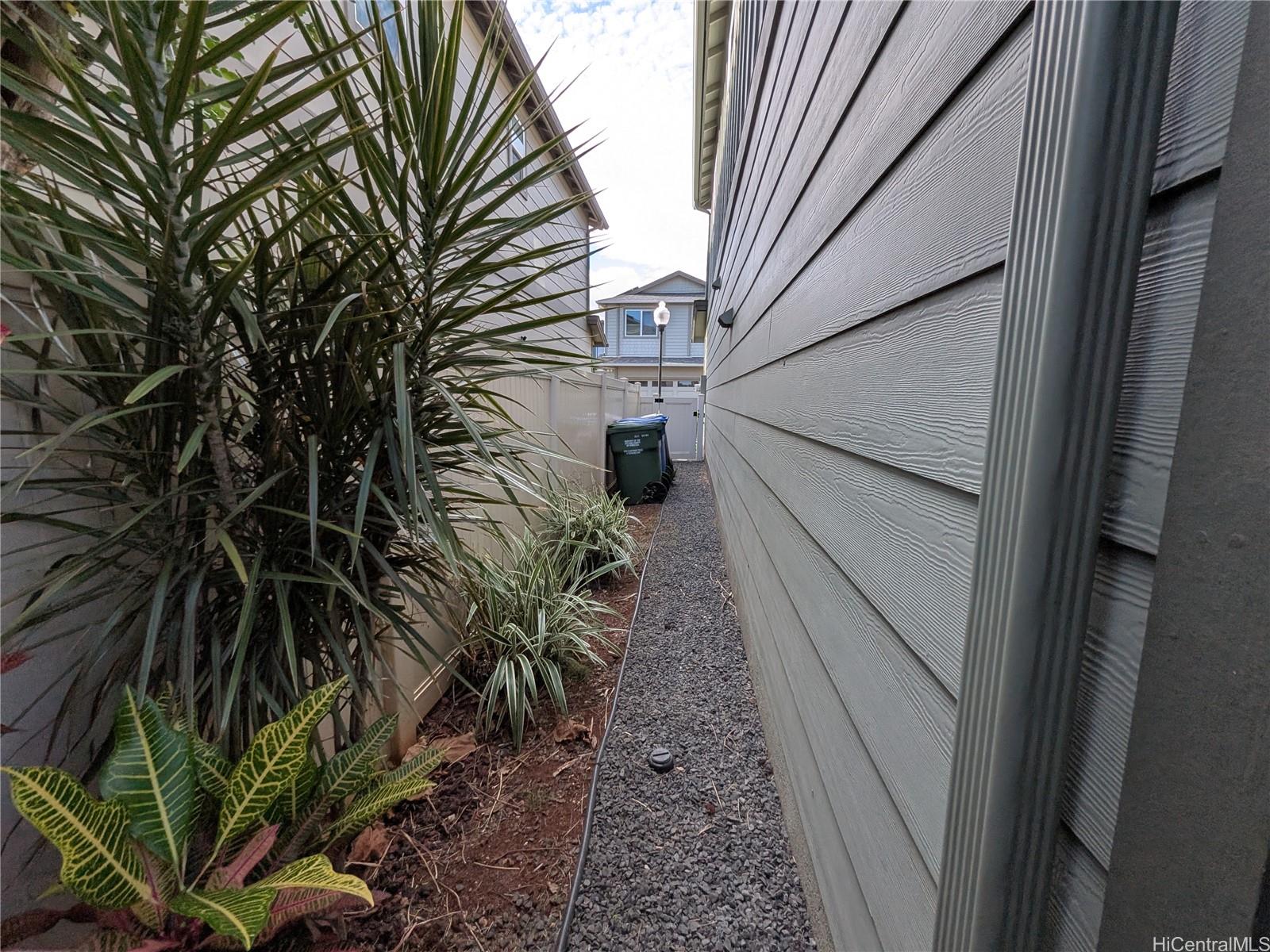 91-1160 Kamakana Street  Unit 503