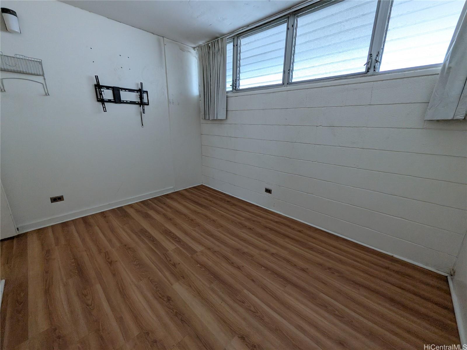 620 Mccully Street  Unit 903