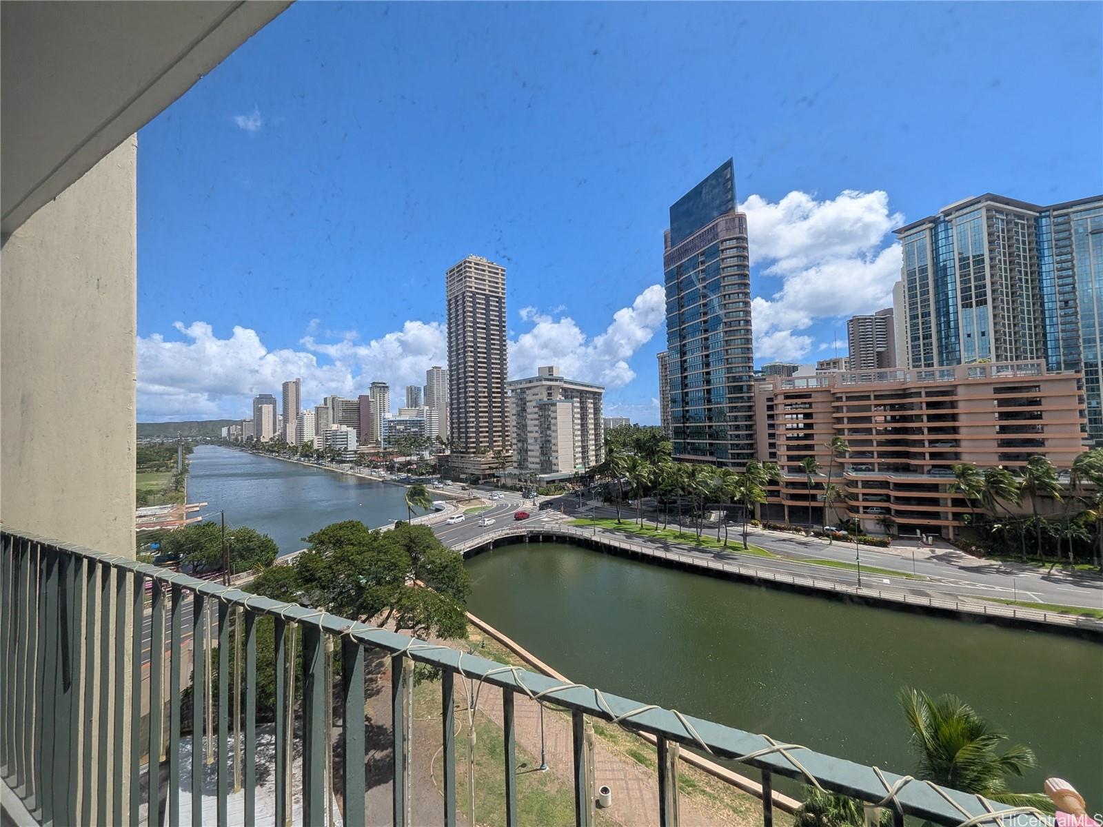 620 Mccully Street  Unit 903