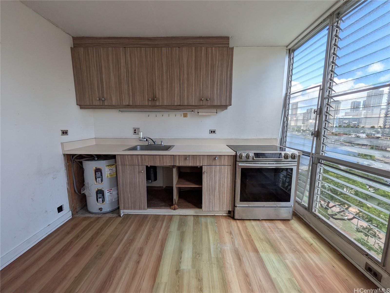 620 Mccully Street  Unit 903