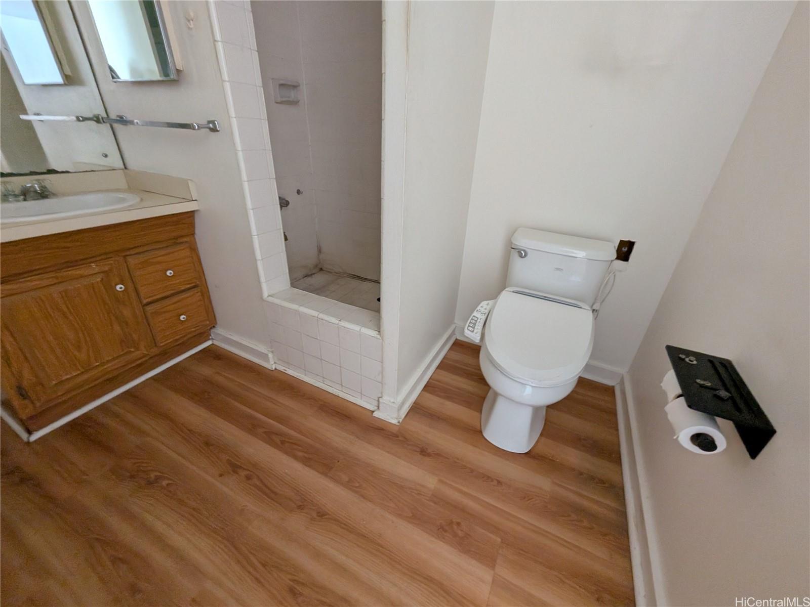 620 Mccully Street  Unit 903