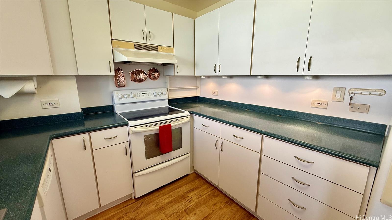 1441 Hunakai Street  Unit 1