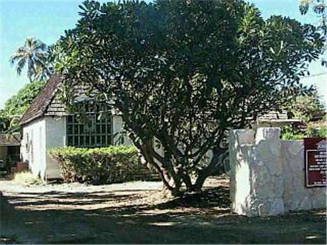 950 Kealaolu Avenue 950 Kealaolu Avenue