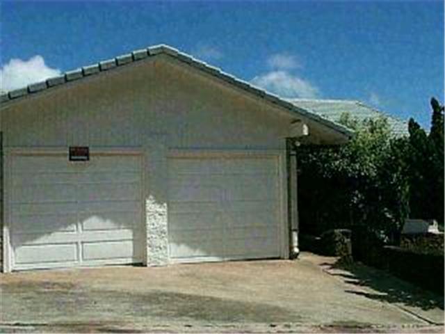 45151 Moakaka Way 45151 Moakaka Way