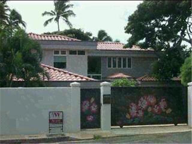 218 Kaalawai Place