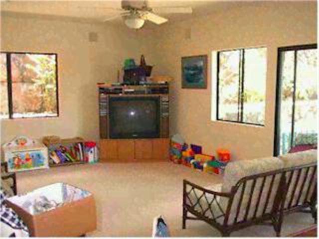 5926 Kalanianaole Highway