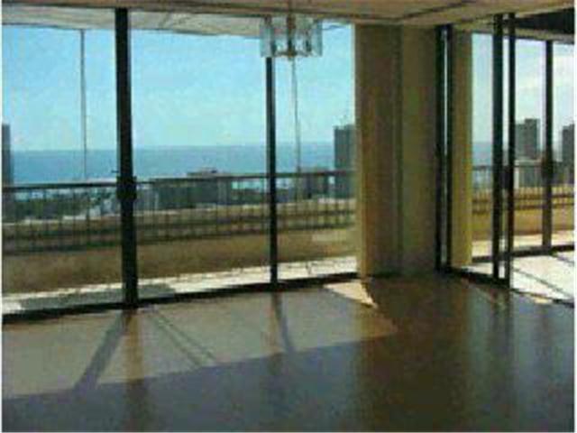 2333 Kapiolani Boulevard  Unit PH3517