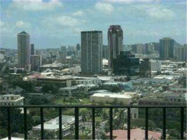 700 Richards Street  Unit 2507