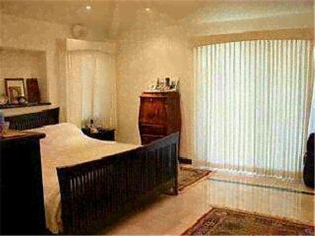 3063 Diamond Head Road
