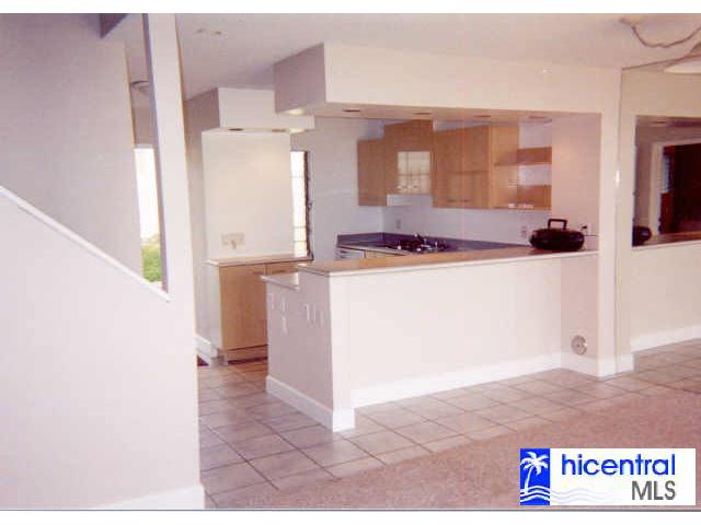 92-1023 Makakilo Drive  Unit 68