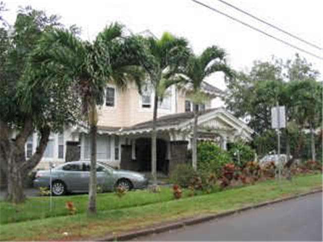 2001 Vancouver Drive