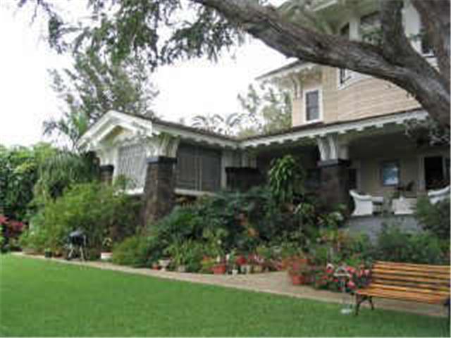 2001 Vancouver Drive