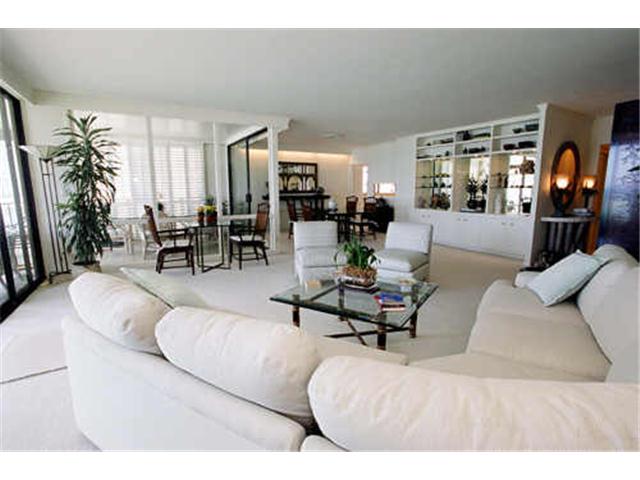 3003 Kalakaua Avenue  Unit 5A