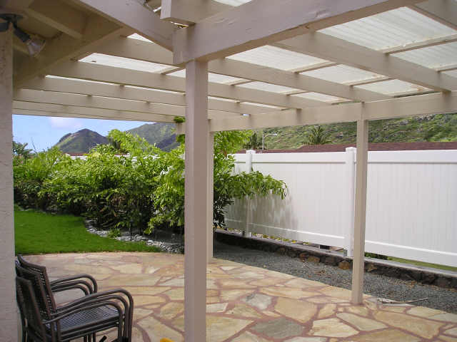 1360 Kaeleku Street