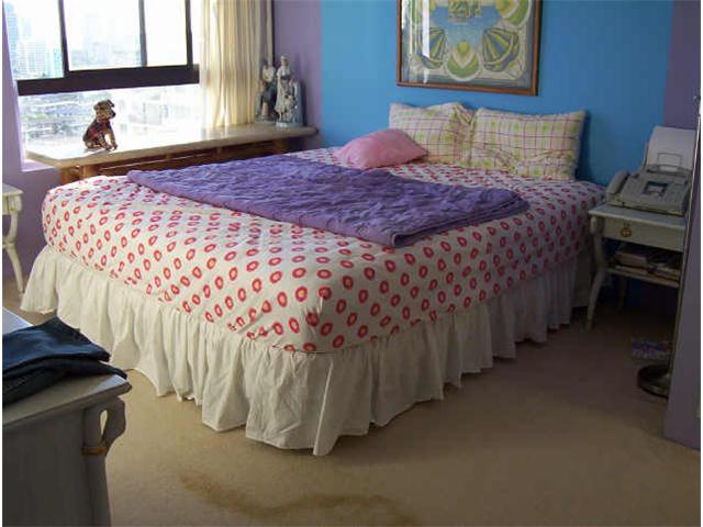 2724 Kahoaloha Lane  Unit 1606