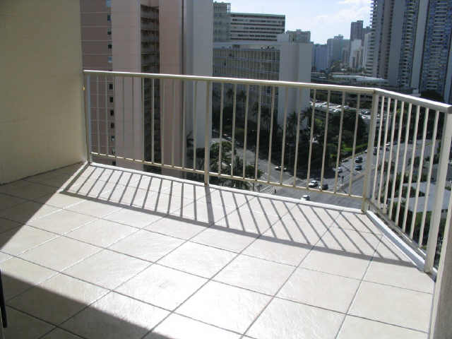 2474 Kapiolani Boulevard  Unit 1701