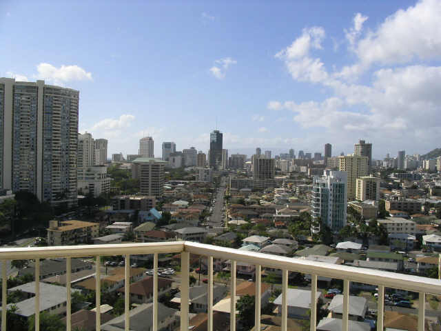 2474 Kapiolani Boulevard  Unit 1701