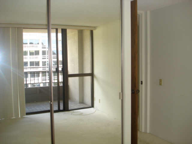 55 S Judd Street  Unit 1807