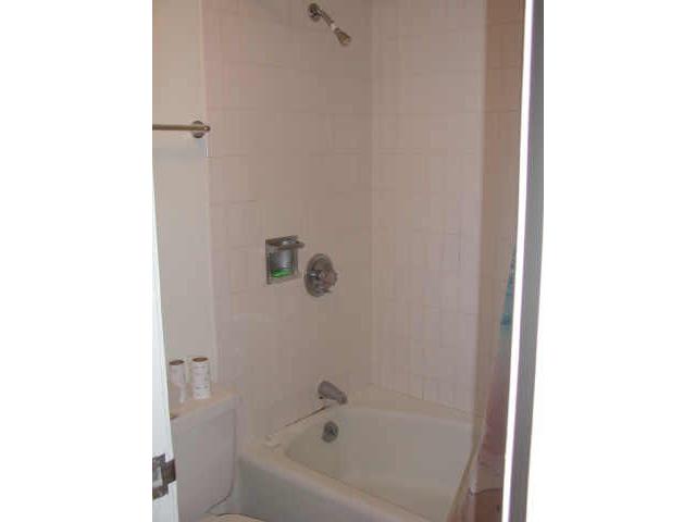 225 Queen Street  Unit 19/F