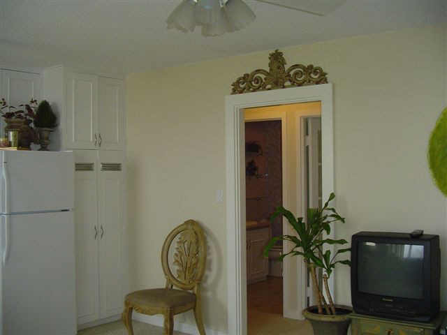 1516 Emerson Street  Unit 104