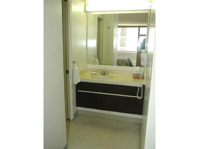 201 Ohua Avenue  Unit MAUKA/1706