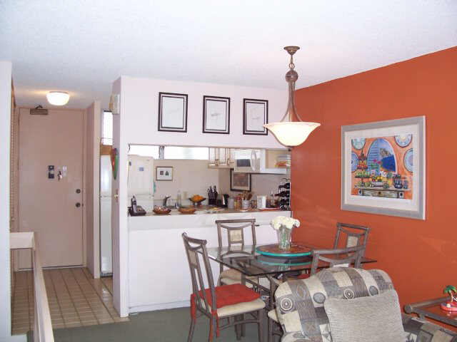 555 University Avenue  Unit 2502