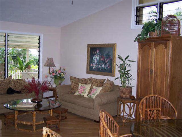 51-015 Lau Place