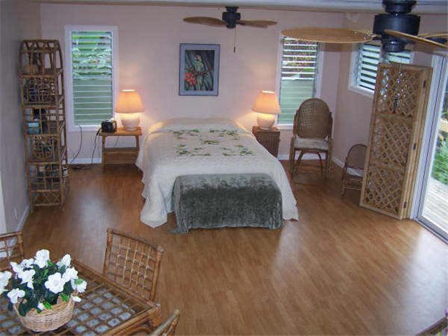 51-015 Lau Place