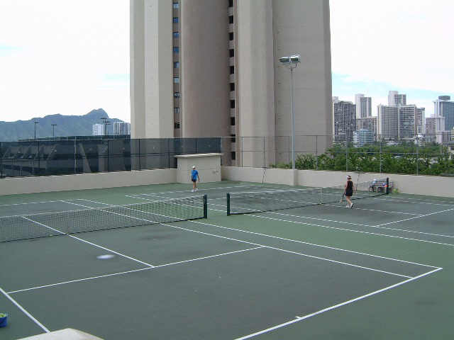 2499 Kapiolani Boulevard  Unit 3705