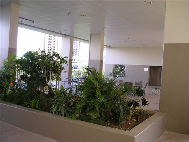 1920 Ala Moana Boulevard  Unit 802