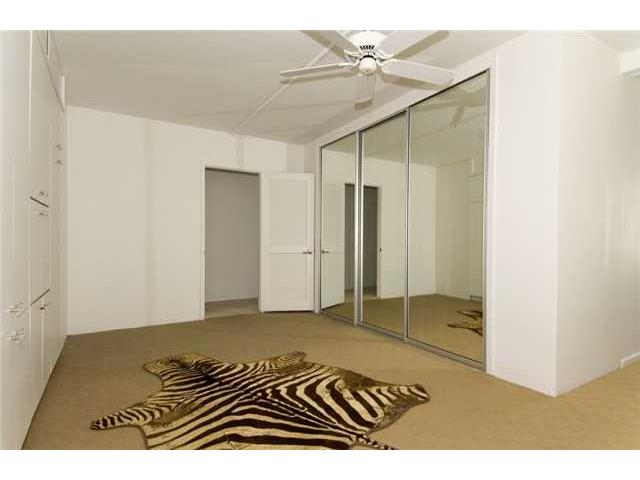 3003 Kalakaua Avenue  Unit 5B