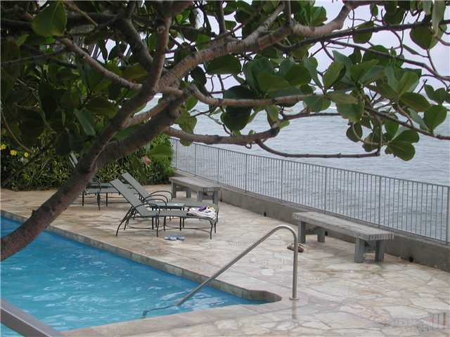 2969 Kalakaua Avenue  Unit 505
