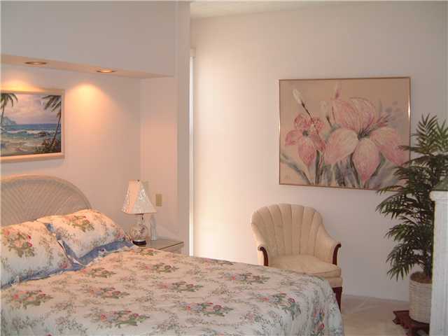 1030 Aoloa Place  Unit 5/305B