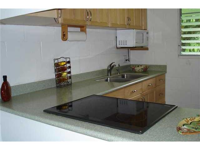 46-260 Kahuhipa Street  Unit C/207