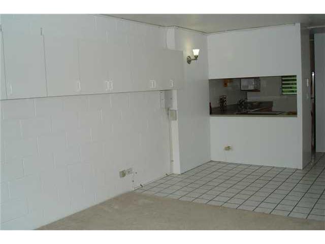 46-260 Kahuhipa Street  Unit C/207