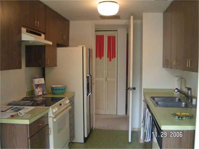 700 Richards Street  Unit 706