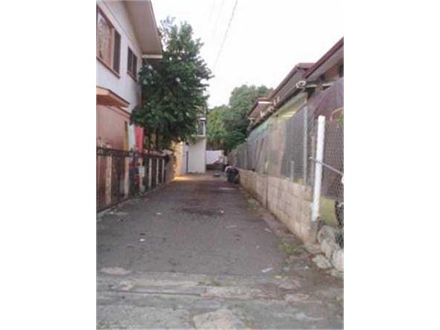 1918A Hanu Lane