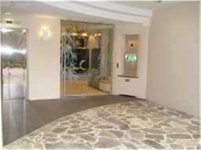 225 Queen Street  Unit 23/E