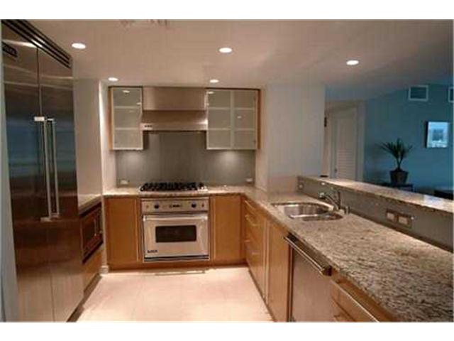1177 Queen Street  Unit 3501