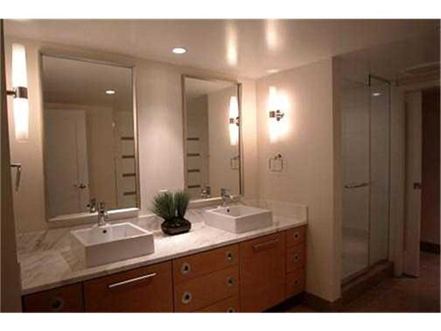 1177 Queen Street  Unit 3501