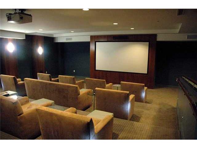 1177 Queen Street  Unit 3501
